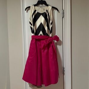 Eliza J - cocktail dress - Size 2